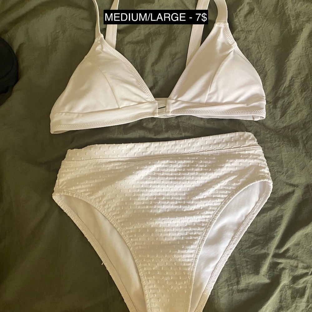 WHITE SWIWSUIT